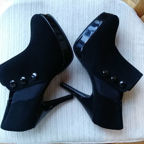 Metaphor Dressy Ankle Bootie Heels Size 10 - Picture 9 of 16